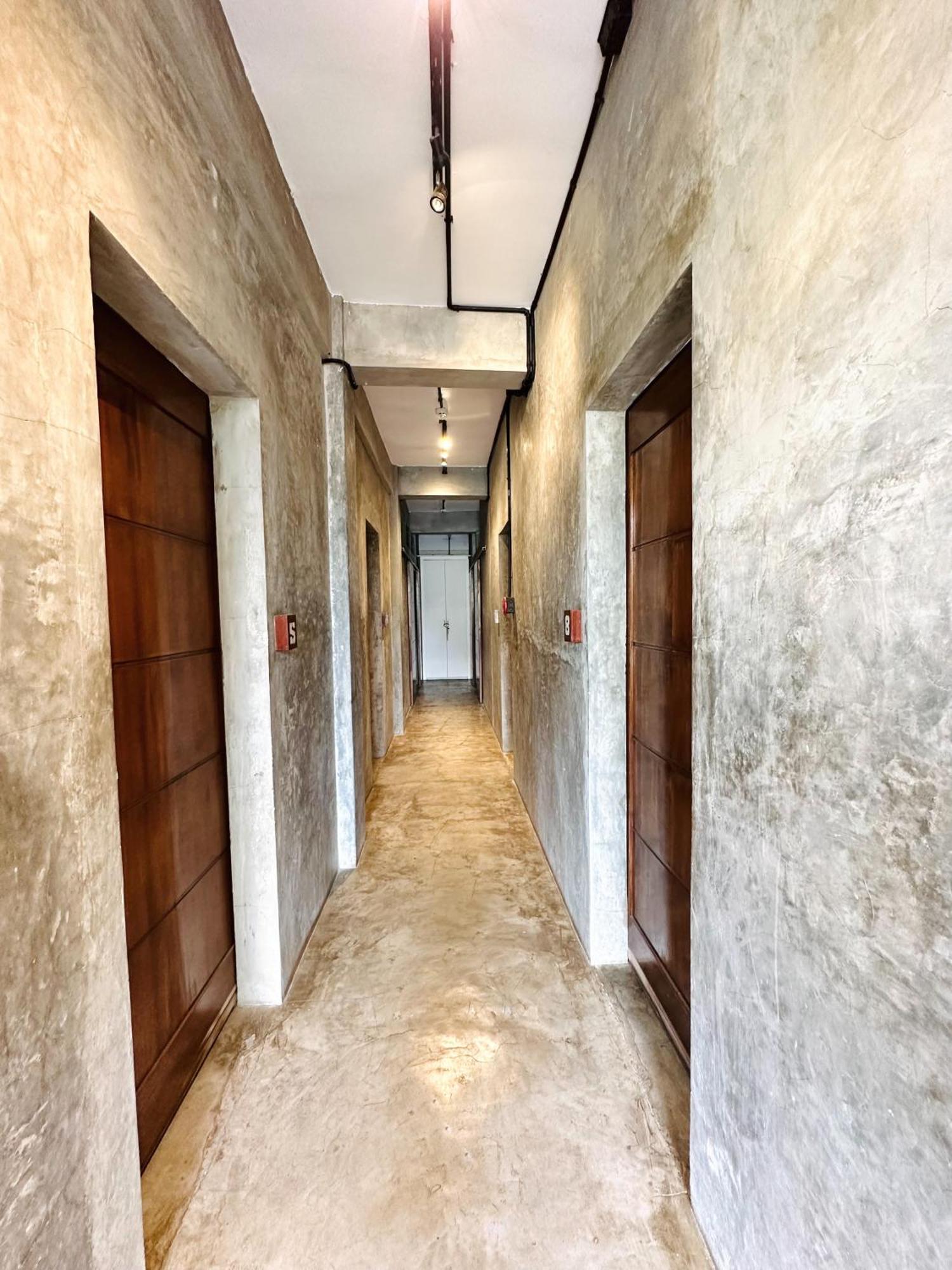 Dayon Hostel Coron Bagian luar foto