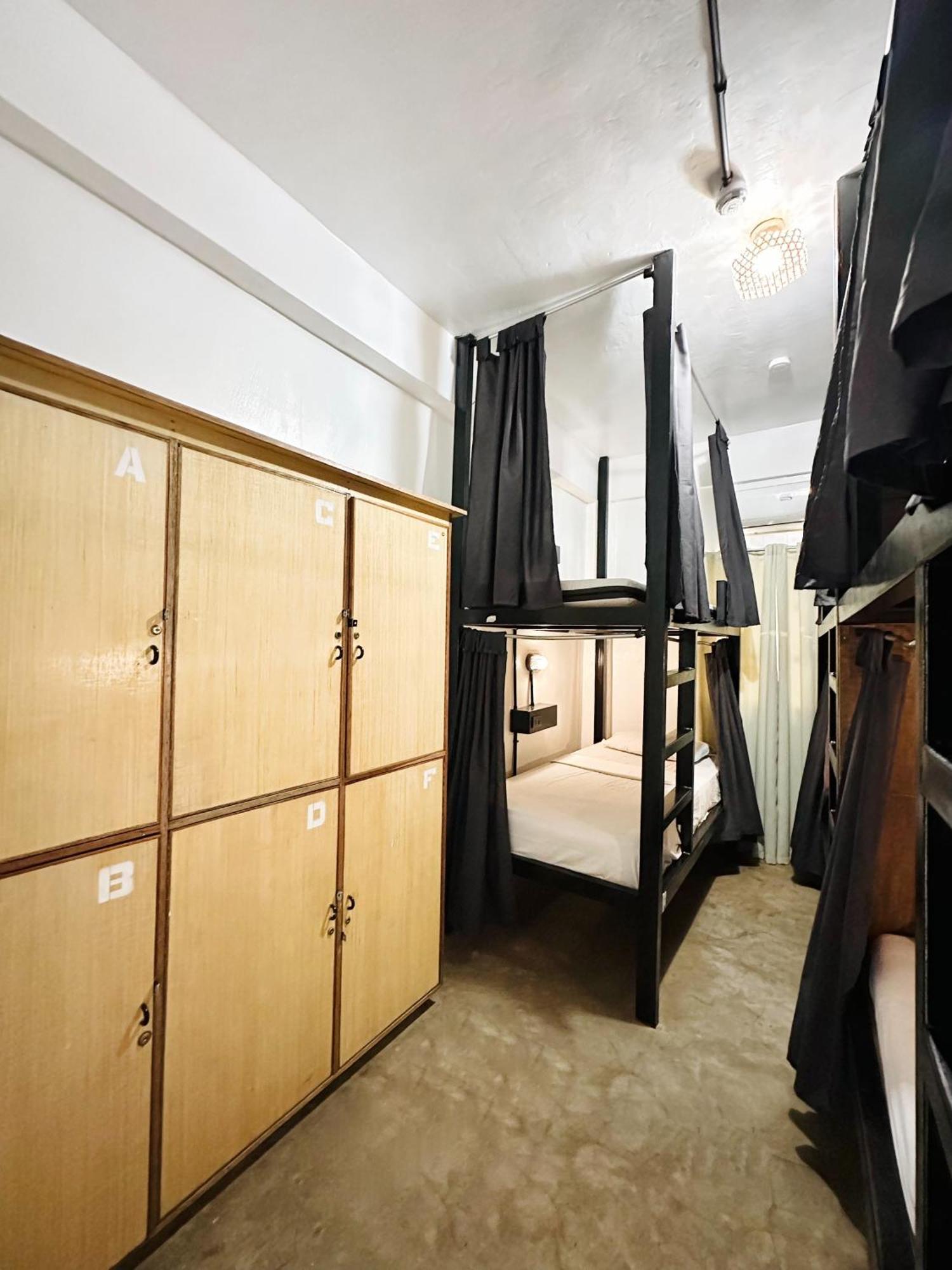 Dayon Hostel Coron Bagian luar foto