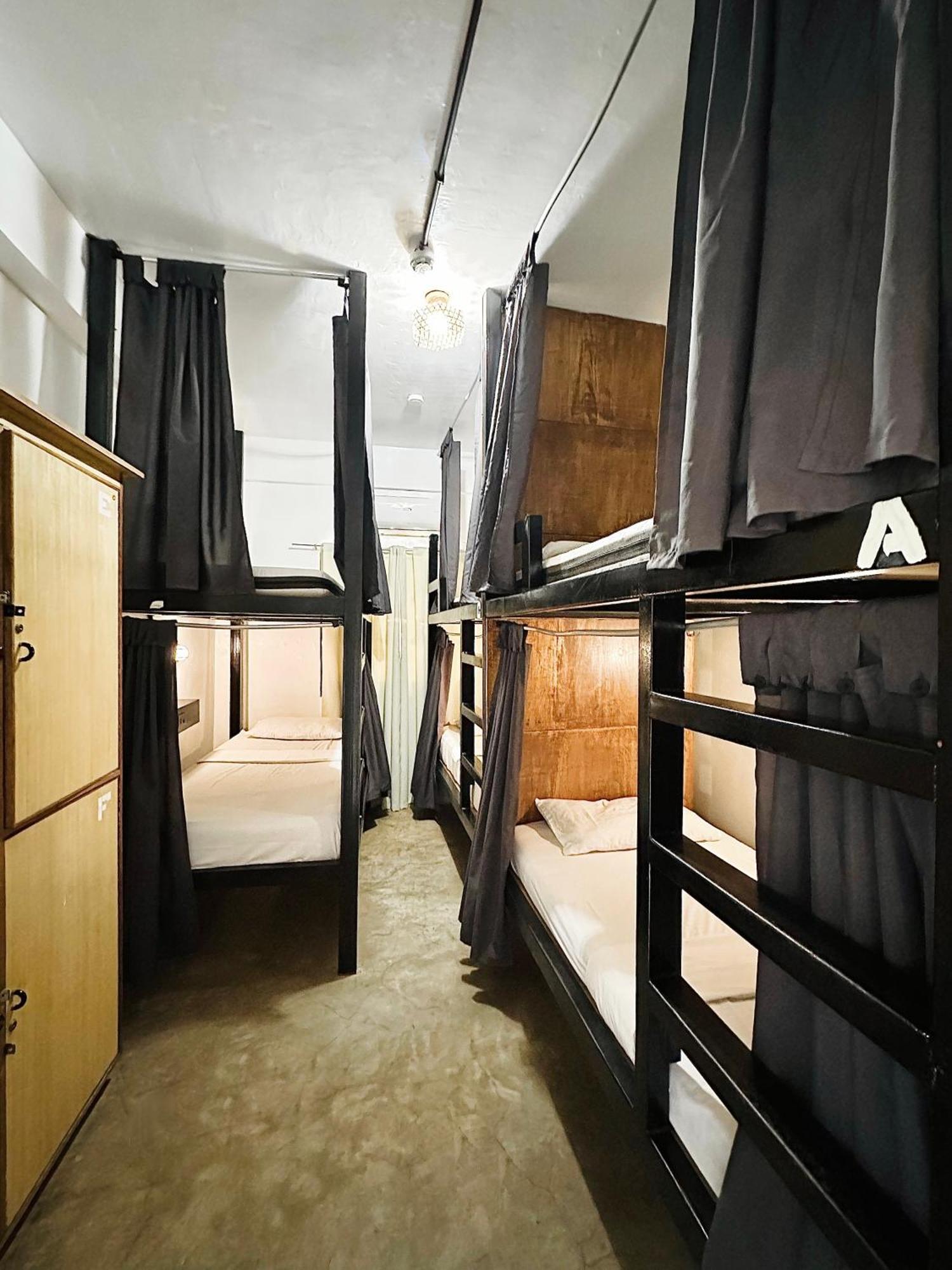 Dayon Hostel Coron Bagian luar foto